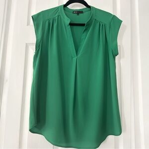 Gibson Green Women's Cap Sleeve Blouse